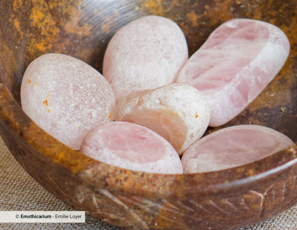 Quartz Rose Brut – Pierre d’amour authentique et de guérison émotionnelle