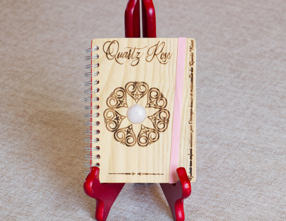 Carnet Quartz Rose – Douceur et amour