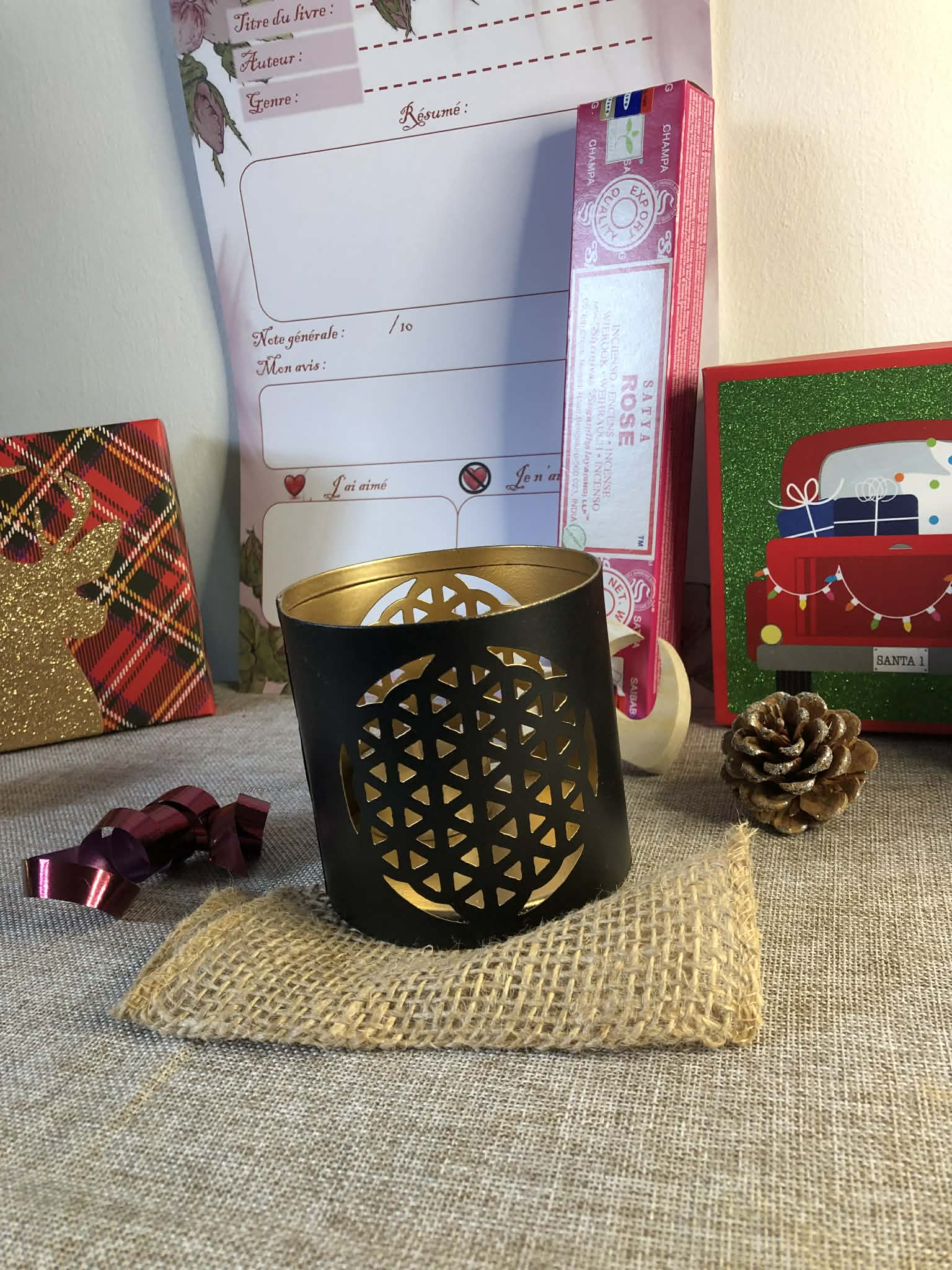 Coffret Lecture & Douceur : Carnet de lecture, Bougeoir, Encens à la rose & Bague de lecture – Image 3