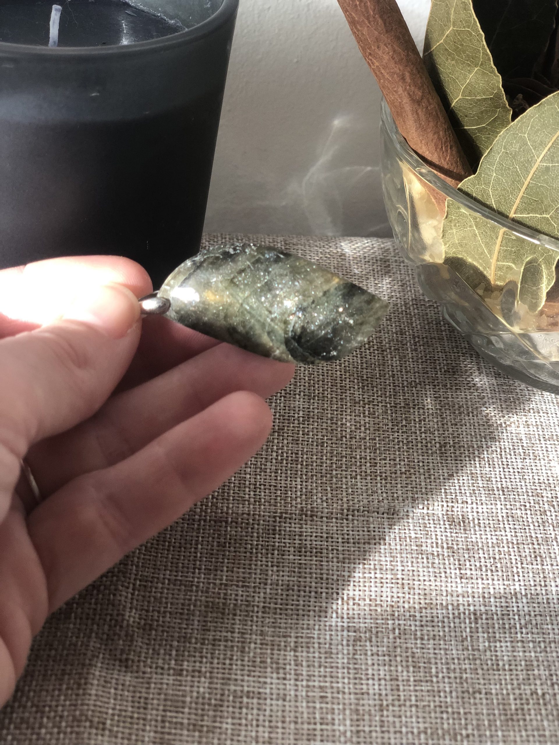 🌿 Pendentif en labradorite – Image 3