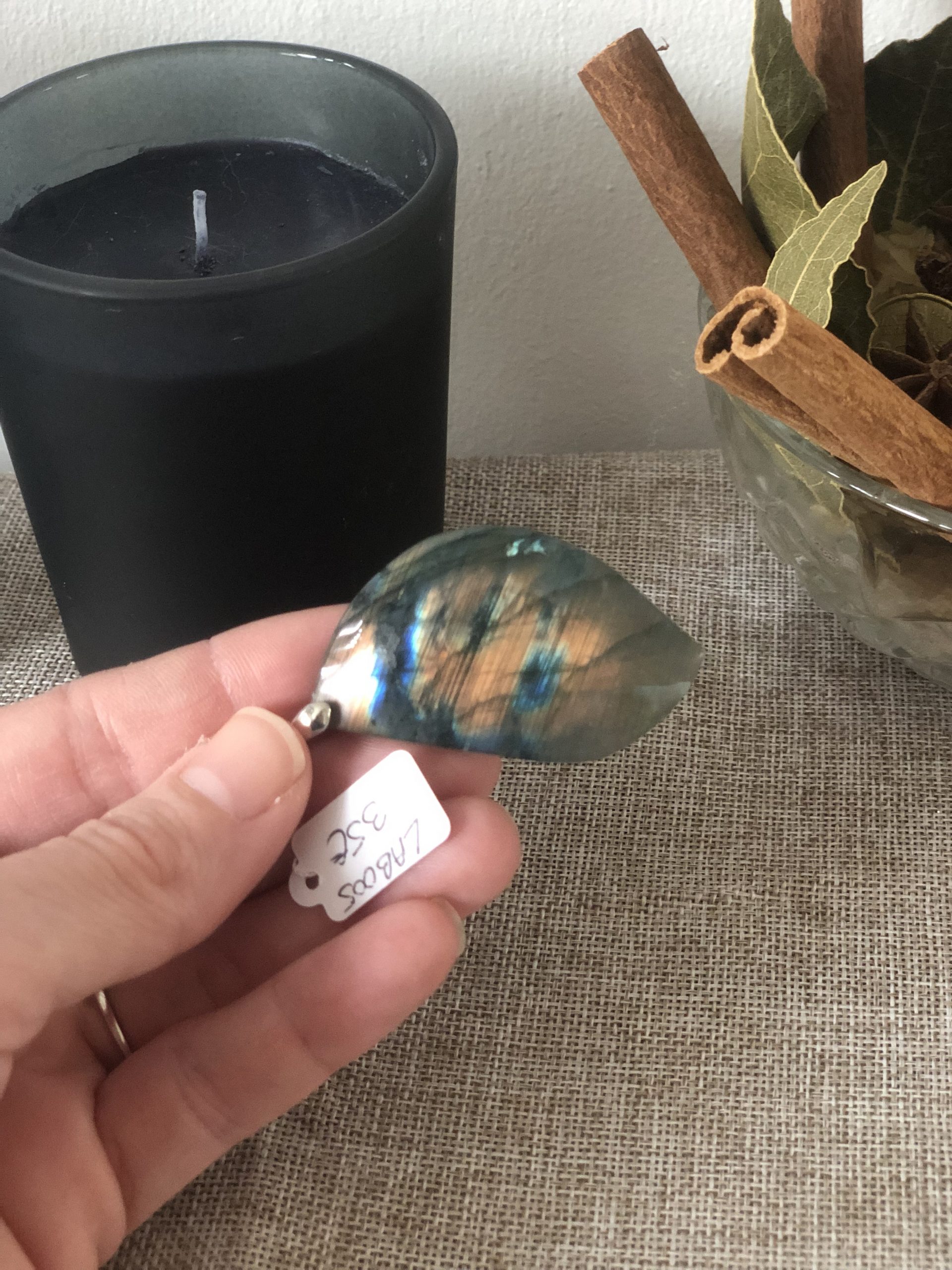 🌿 Pendentif en labradorite – Image 3